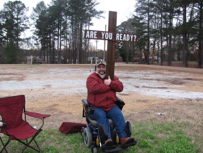 Wheelchair Doesn’t Stop Mississippi Christian From Standing Up for Jesus