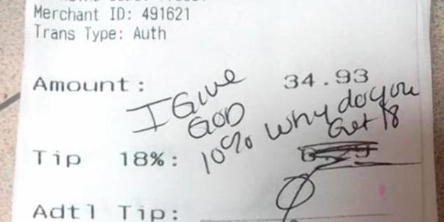 Woman Pastor Leaves Note for Applebees Server: ‘I Give God 10%, Why Do You Get 18?’