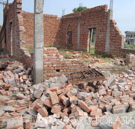 1,000-Member Mob Destroys Indian Church Building