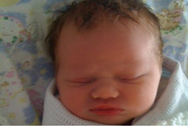 UK Mother Gives Birth to Healthy Baby Girl After Being Advised to Abort ‘Brain Damaged’ Child