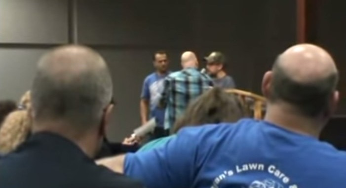‘Faith Healer’ Todd Bentley Called Out as False Prophet by Man With Cerebral Palsy: Video