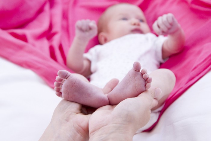 UK Becomes First Country in World to Approve Creation of ‘Three Parent Babies’