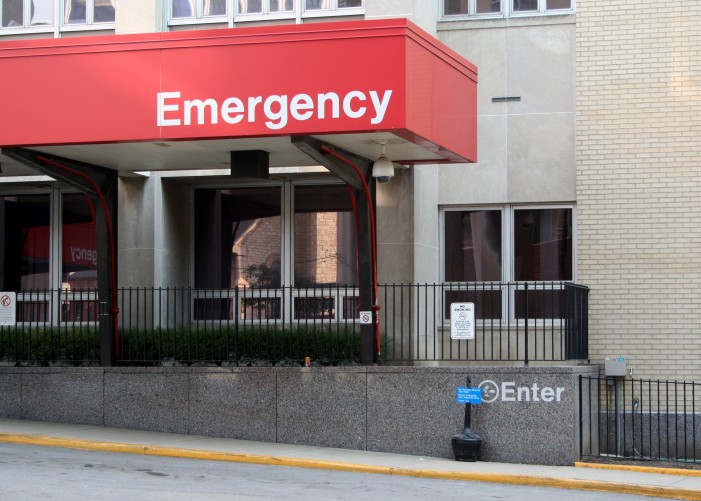 Texas Health Care Worker Who Treated Liberian Visitor Tests Positive for Ebola