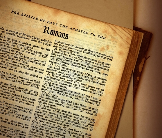 Tennessee Senate Committee Approves Revived Bill to Make Bible State Book