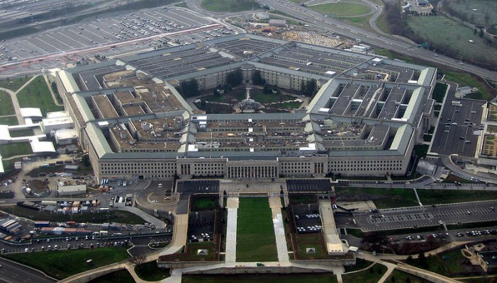 Pentagon Considering Lifting ‘Outdated’ Ban on Transgenders in Military