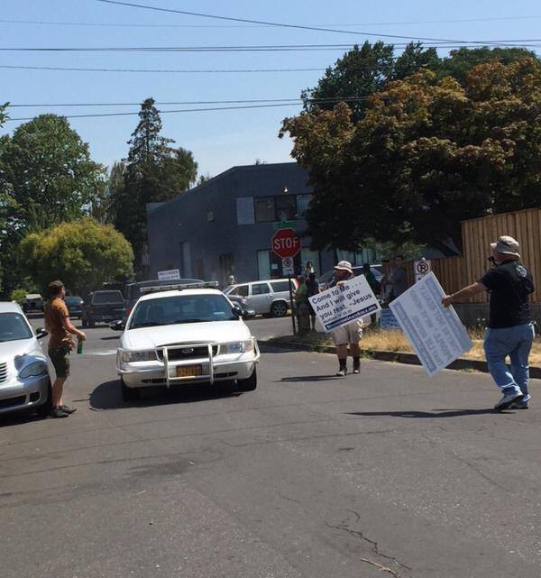 Six Christians Attacked with Cleansing Agent, Called ‘Scum’ Outside Oregon Planned Parenthood