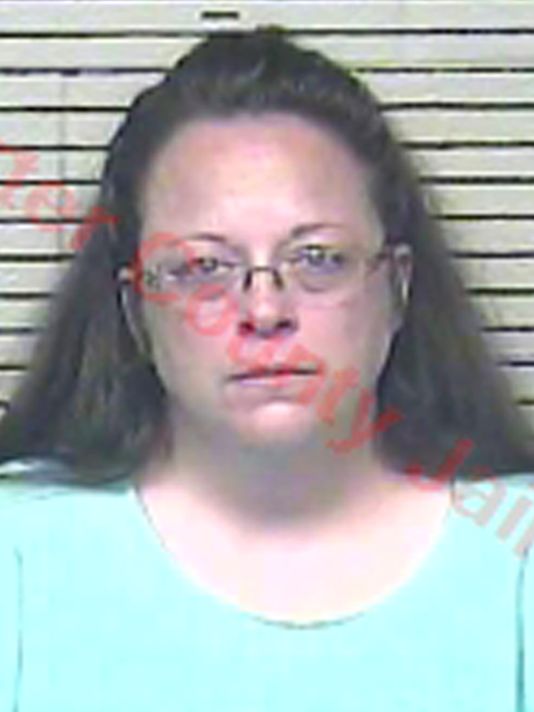 Imprisoned Kentucky County Clerk Rejects Proposal to Let Deputies Issue ‘Gay Marriage’ Licenses