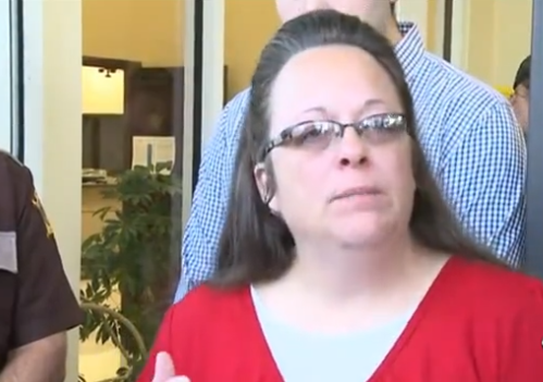 Kim Davis Pleads for ‘Accommodation,’ Will Not Stop Deputies from Issuing ‘Gay Marriage’ Licenses