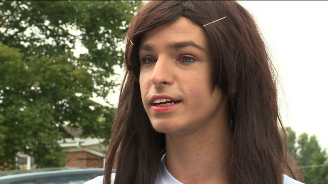 Missouri Students Protest ‘Transgender’ Teen’s Use of Girls’ Locker Room, Restroom