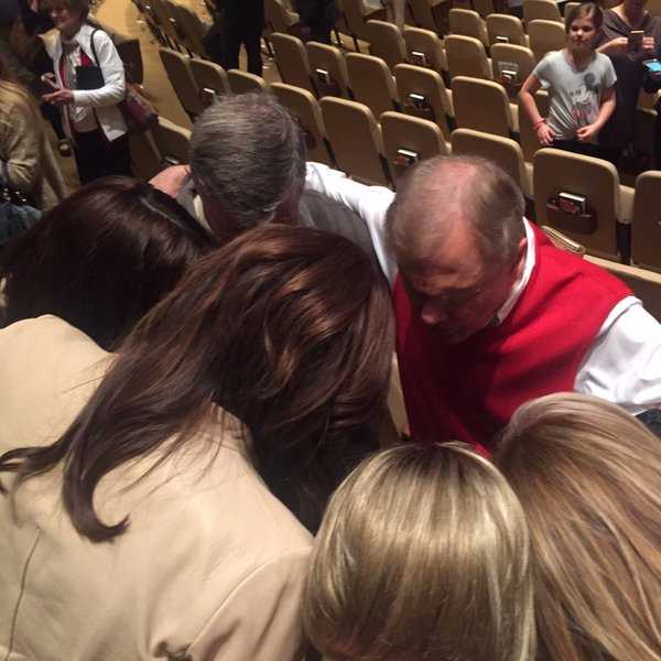 Bruce ‘Caitlyn’ Jenner’s Prayer With Texas Megachurch Minister Stirs Controversy