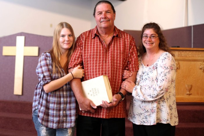 60-Year-Old Ohio ‘Pastor’ Committing Adultery With Pregnant Teenager Has Wife’s ‘Blessing’