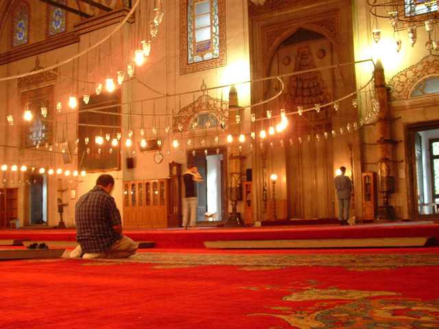 Mosque Credit M Hussain-compressed