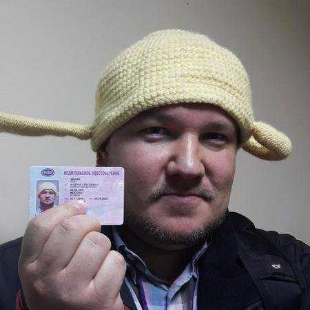 Russian Man Wears Crocheted Colander in License Photo as Part of ‘Religion’ to Mock Christians