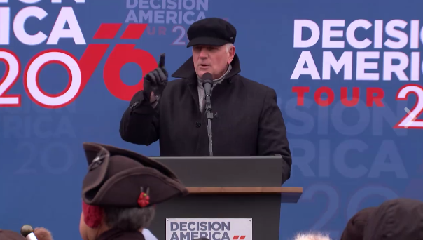 Franklin Graham Claims Christians Must Vote for ‘Least Heathen’ Candidate