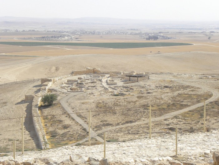 Inscriptions Found in Ancient Fortress Support Biblical Timeline, Challenge Skeptics