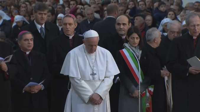 ‘Pope’ Prays in Observance of Catholic Belief Mary Was Conceived Sinless: ‘You Free Us From Stain of Sin’