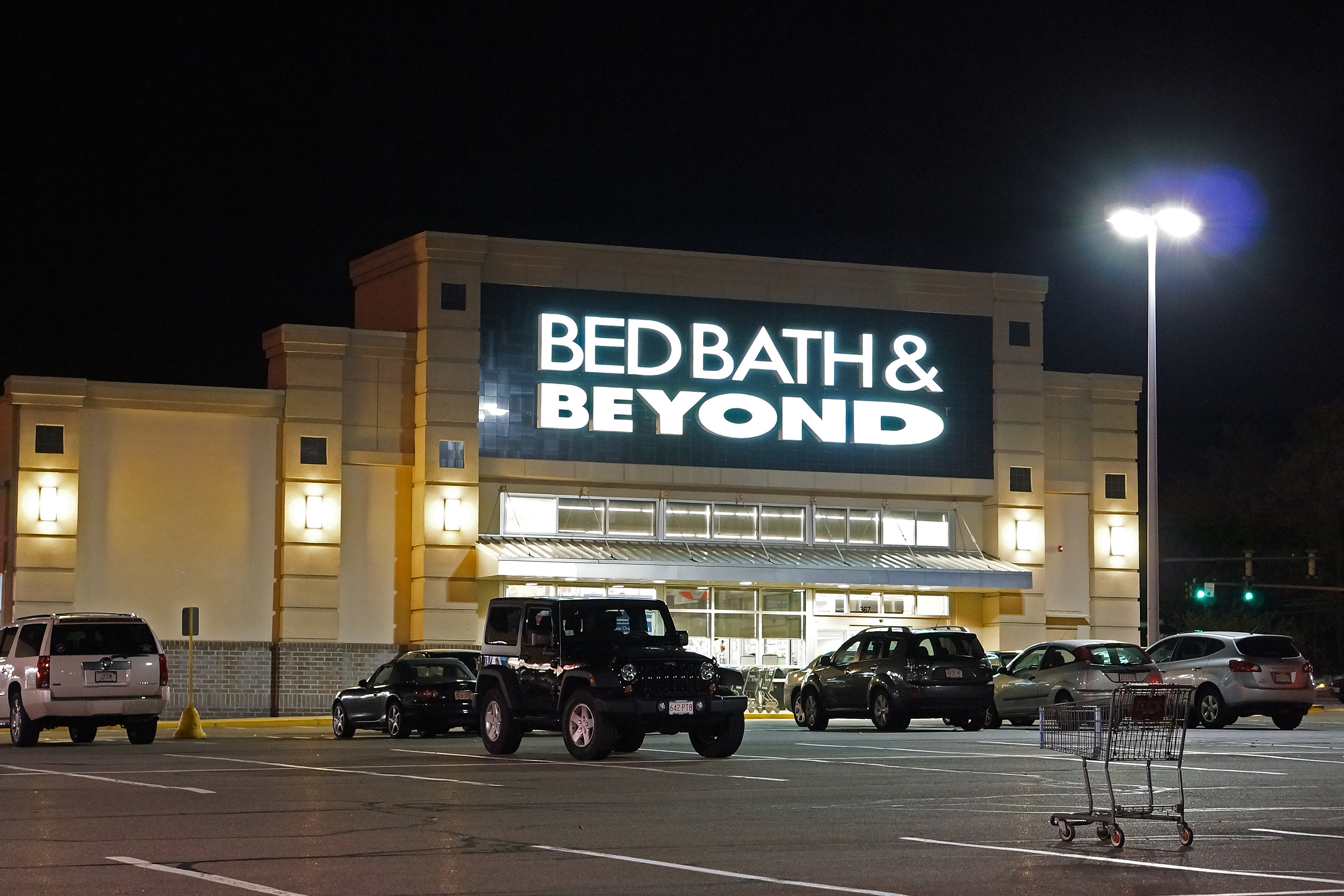 bath and beyond contact information