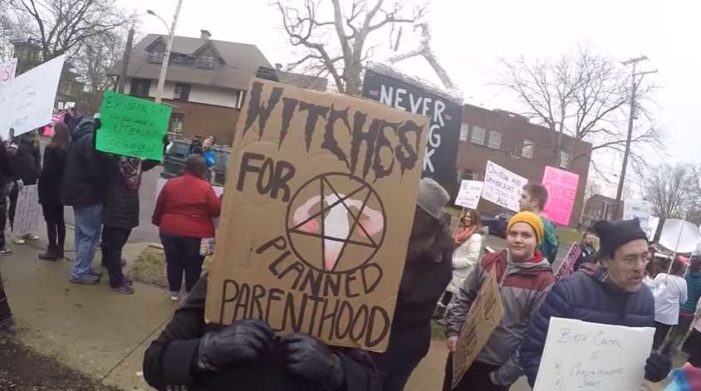 Michigan Man Who Preaches Outside Abortion Facilities Sues to Stop Threats of Arrest