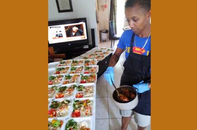 Florida Grandmother Makes Over 75,000 Dinners for the Homeless: It’s ‘God’s Purpose’
