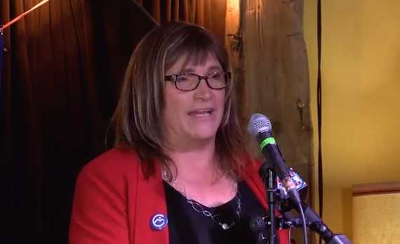 Man Who Identifies as Woman Wins Democratic Gubernatorial Primary in Vermont