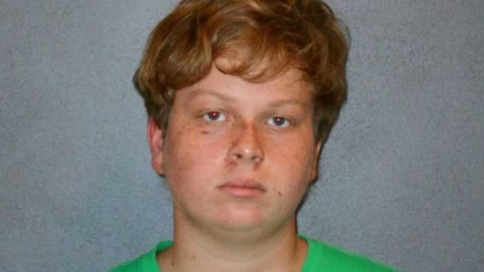 Florida Teen Charged With Murder After Strangling Mother to Death, Burying Her Under Church Fire Pit