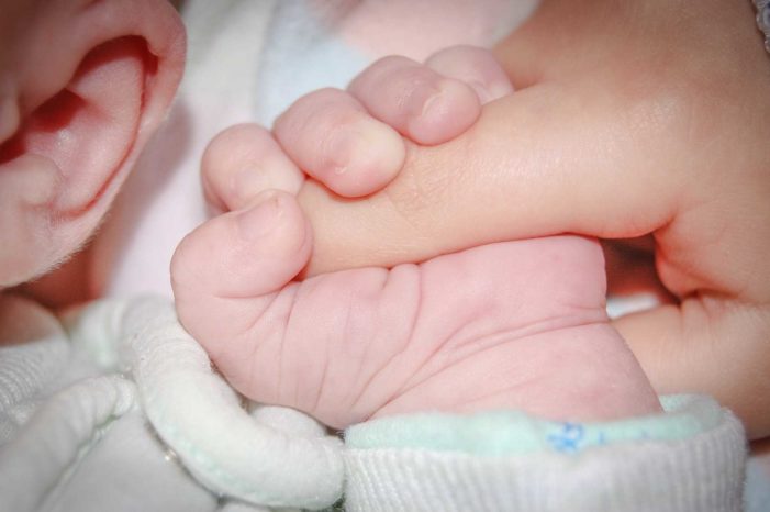 Scottish Mother Offered an Abortion ‘Every Week’ Gives Birth to Healthy Boy
