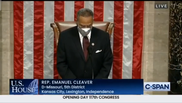 United Methodist ‘Pastor’ Opens 117th Congress With Prayer Ending in ‘Amen and a Woman’