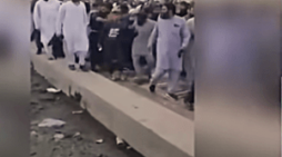 Police in Pakistan Clash with Islamic Extremist Party