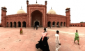 Muslim Woman Gains Custody of Christian Girl in Pakistan Muslim Woman Gains Custody of Christian Girl in Pakistan
